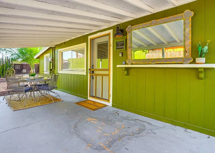 Cozy Abode Explore The Wild West!