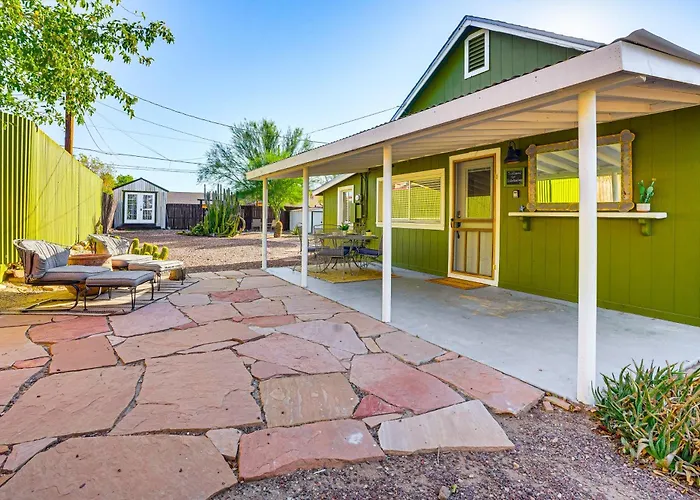 Holiday home Cozy Abode Explore The Wild West! *
