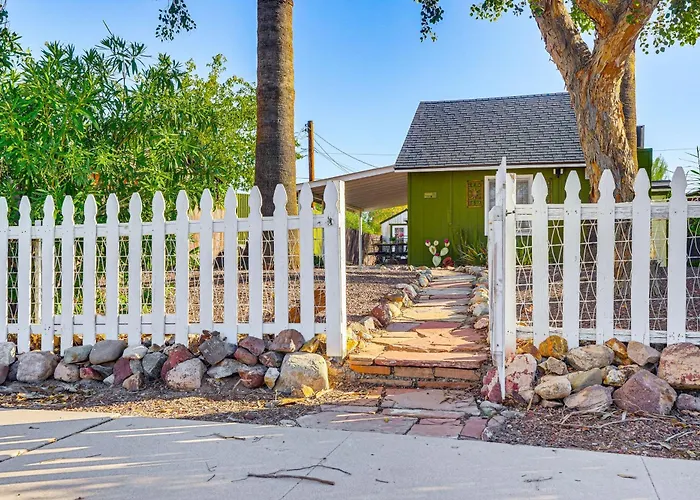 Holiday home Cozy Abode Explore The Wild West! Wickenburg
