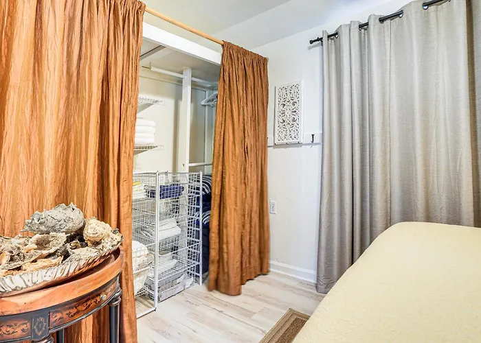Cozy Abode Explore The Wild West! *
