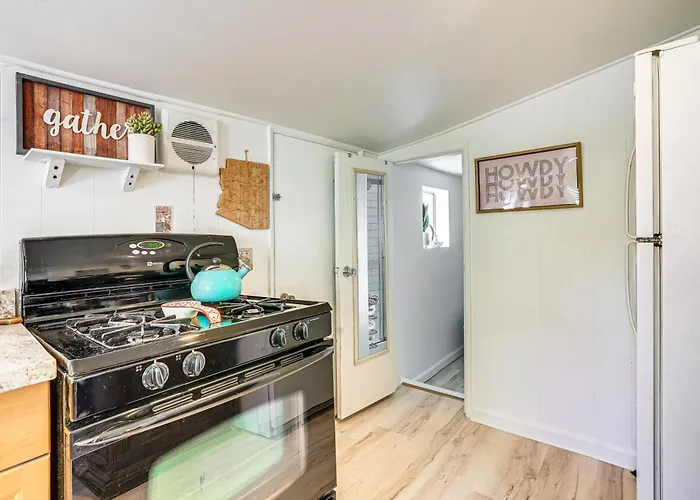 Holiday home Cozy Abode Explore The Wild West! Wickenburg