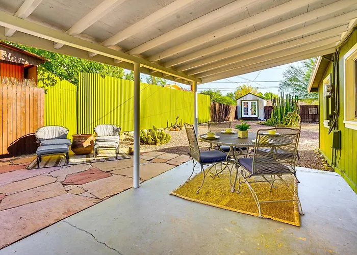 Cozy Abode Explore The Wild West!